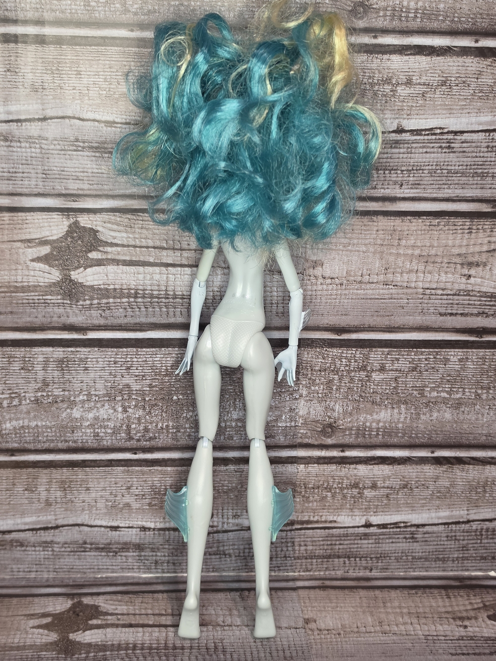 Monster High Lagoona Blue Doll - Picture 3 of 6